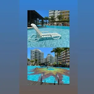 Apartamento Beto Carrero/praia/piscina/apartamento 2q/300canais/nautilus Club, Playground E Academia, Na Quadra Do Mar, Penha (Santa Catarina)